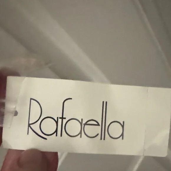 New Baby Pink Embroidered Angora blend Sweater Set - Picture 2 of 12